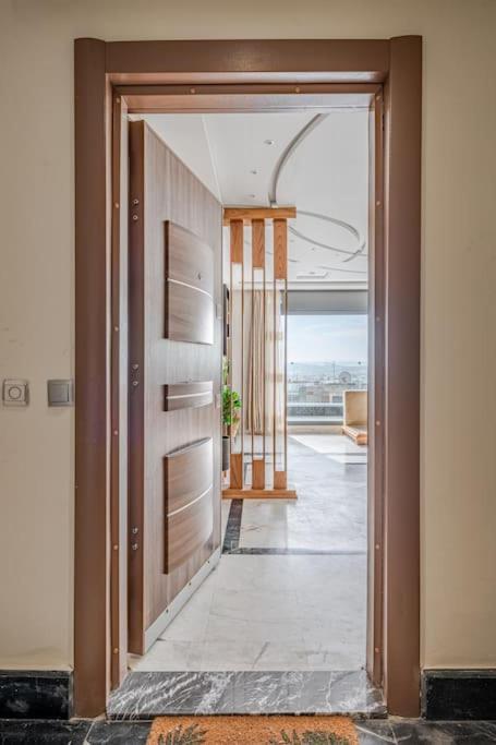 Royale Duplexe Pleine Centre Tanger 아파트 외부 사진