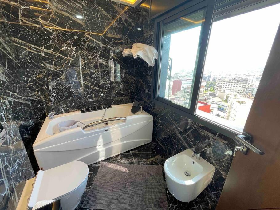 Royale Duplexe Pleine Centre Tanger 아파트 외부 사진